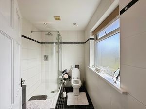 Photo 7- click for photo gallery